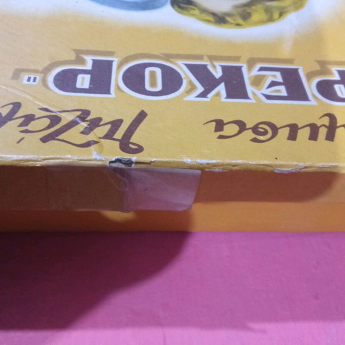 Old shirt box "Rekor" used
