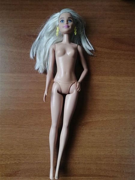  Barbie fashioista