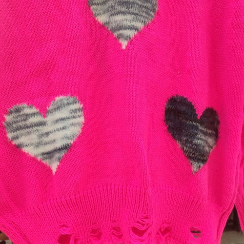 Pullover new fuchsia with hearts one size