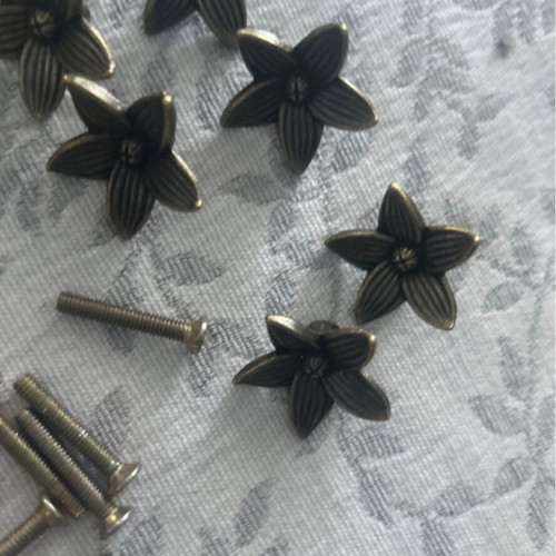 Mini cabinet knobs set of 16, new