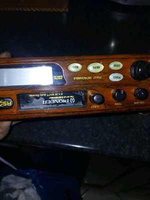 Ραδιοκασετόφωνο Pioneer μεταχειρισμένο vintage με ξύλινη επένδυση