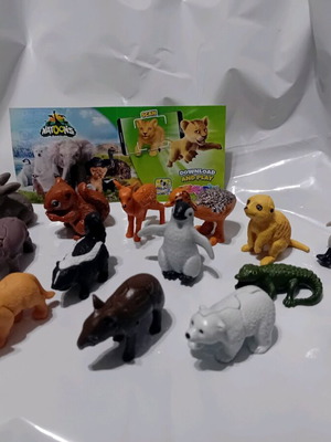 Kinder Surprise Natoons Baby complete set new
