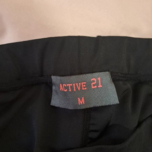 Leggings pack of 2 medium size, black, like new, Bershka and Active 21