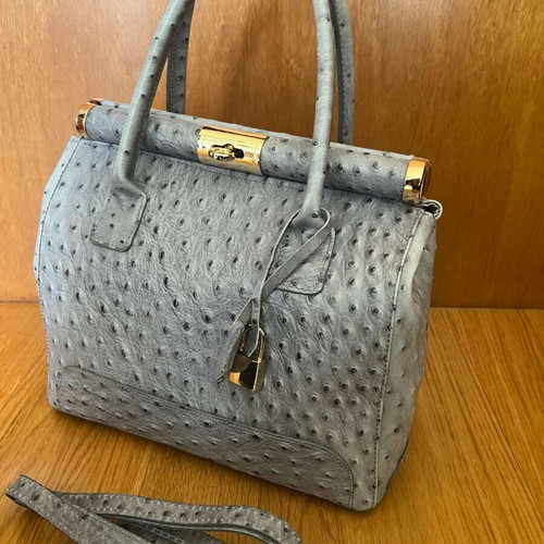 Italian Leather Bag Pelle di Giada like new, gray handbag