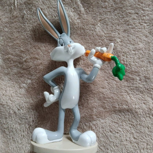 Bugs Bunny plastic decorative figure 15cm used from Deagostini