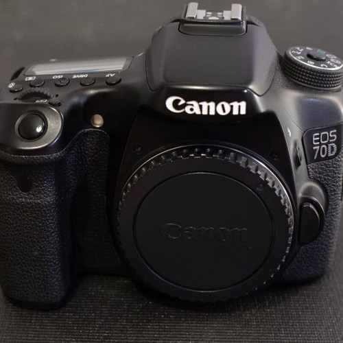 Canon EOS 70D with EF-S 24mm f/2.8 STM lens like new