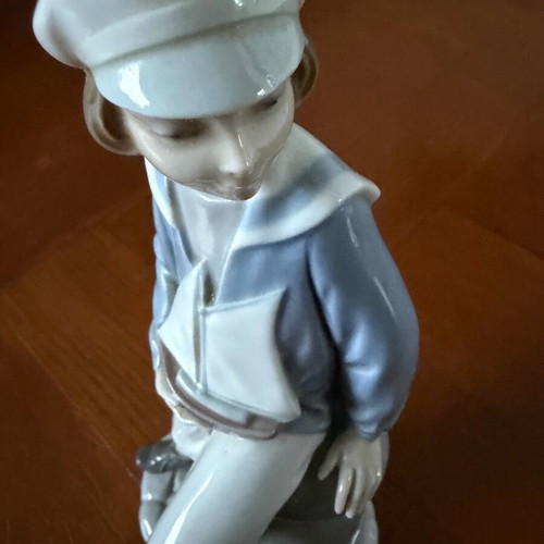 Lladro 4810 figurine like new