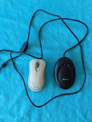 Microsoft Standard Wireless Optical Desktop Model 1018 & Model 1025 σαν καινούργιο