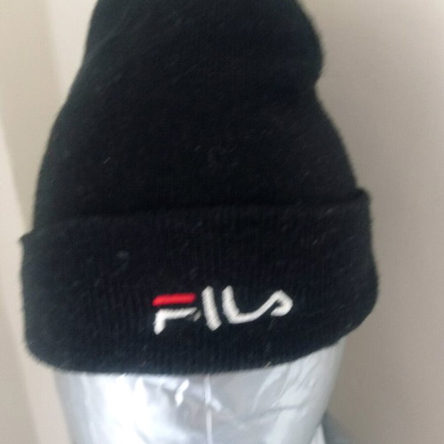 Fila πλεκτό μαύρο σκουφάκι μεταχειρισμένο
