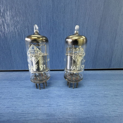 Telefunken DAF91 (1S5) Vintage Vacuum Tubes like new, set of 2, made in Germany