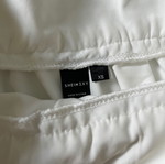 White Shein skirt new, size XS with hidden zipper
