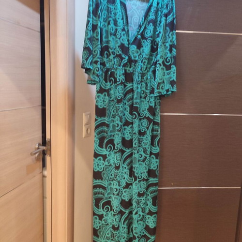 Dress long viscose emerald black with crossover front, new