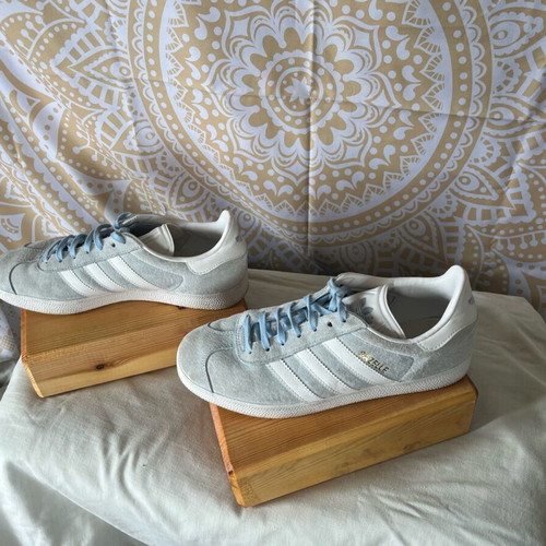Adidas Gazelle sneakers like new, turquoise, size 40.5