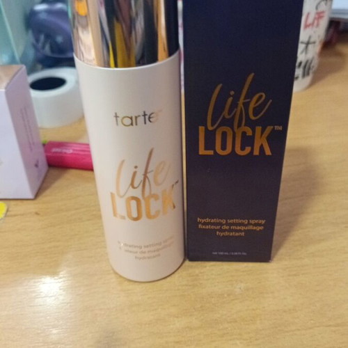Tarte Life Lock hydrating setting spray 100ml