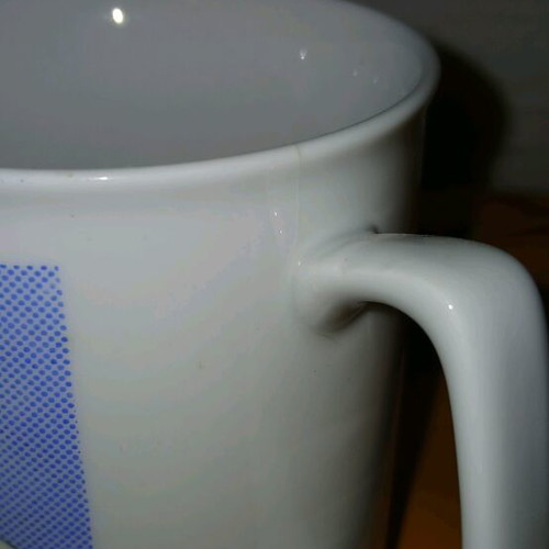 Mask mug used, rare 1980s with crack on handle