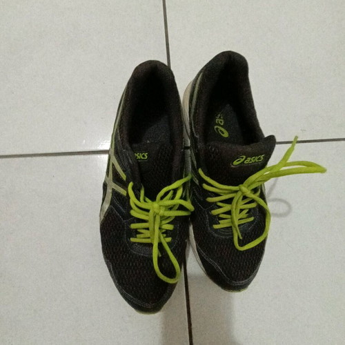 Asics athletic shoes used, size 41.5, black