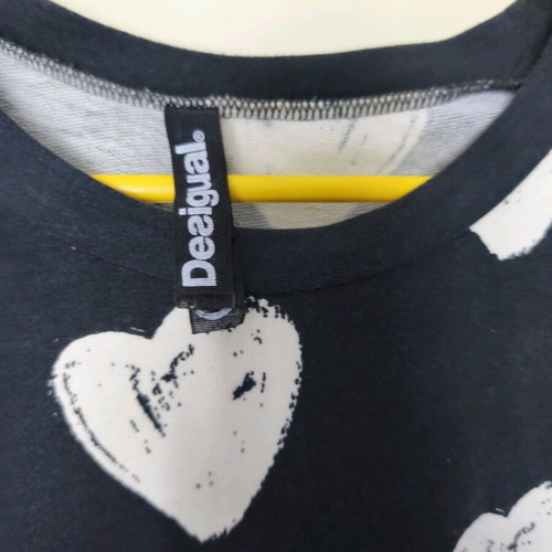 Desigual women's sweatshirt hearts like new, black, size L