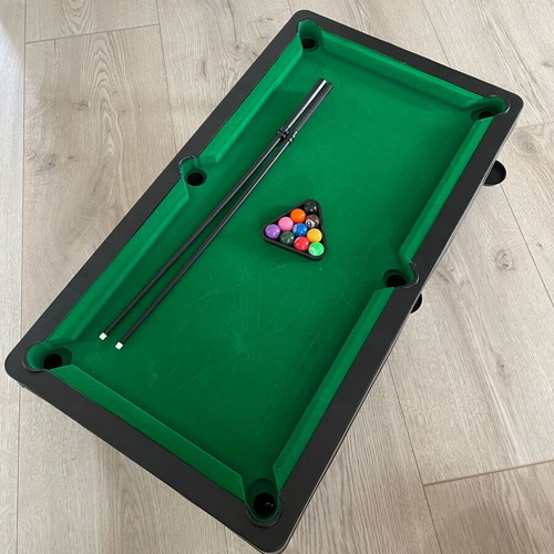 Children's billiards table like new, 30x60x15 cm, 2 cues, colorful balls
