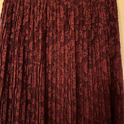 Zara Bordeaux Lace Pleated Midi Skirt like new
