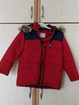 Energiers children's jacket used, red, hooded, for 5-year-old boy