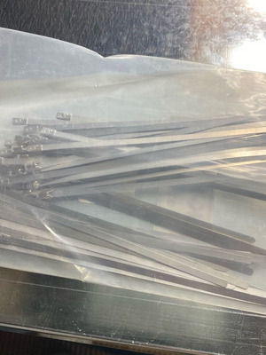 Metal cable ties AK-KO-065 new, pack of 50 pieces 200x4.6