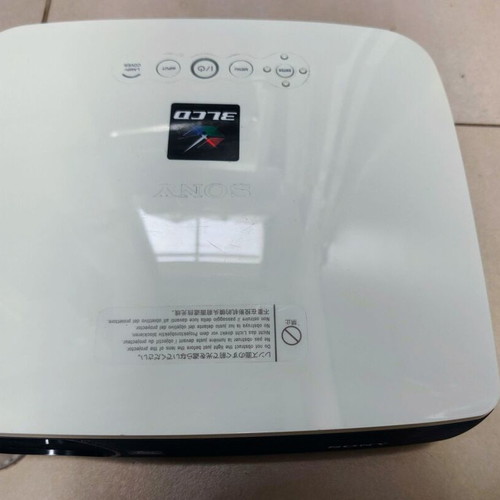 Projector Sony VPL-EX4 used with remote and new replacement lamp