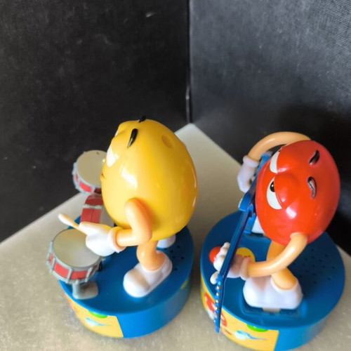 M&M's Rockstar collectible musical toys like new, set of two
