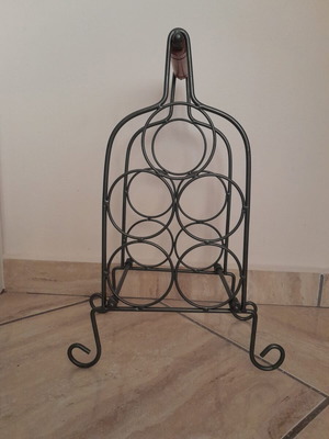 Iron wine rack with wooden handle for 5 bottles like new