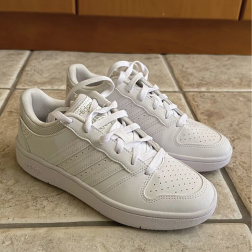 Adidas white sneakers new, size 38.5