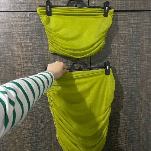Zara set light green like new