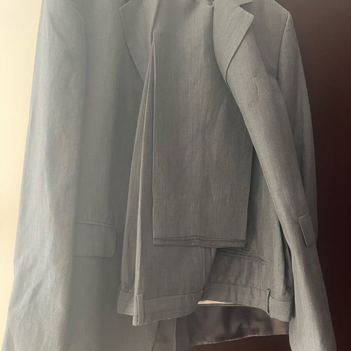 Suit gray size XL like new