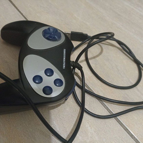 Thrustmaster joystick for PC like new with USB