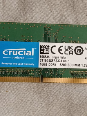 Crucial PC4 3200AA 16GB RAM like new for laptop