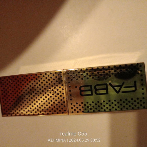 FABB lipstick like new with hyaluronic acid