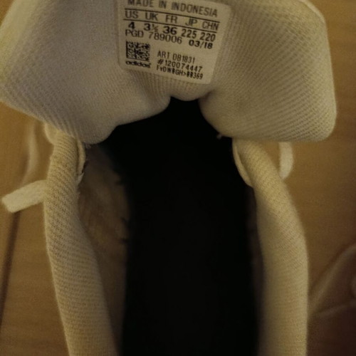 Adidas Court shoes white used, size 36