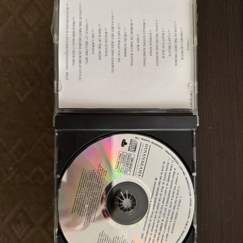 Bananarama The Greatest Hits Collection CD like new with bonus track