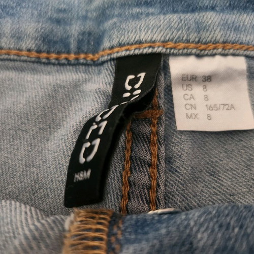 Elastic denim shorts with buttons no 38 H&M like new, blue