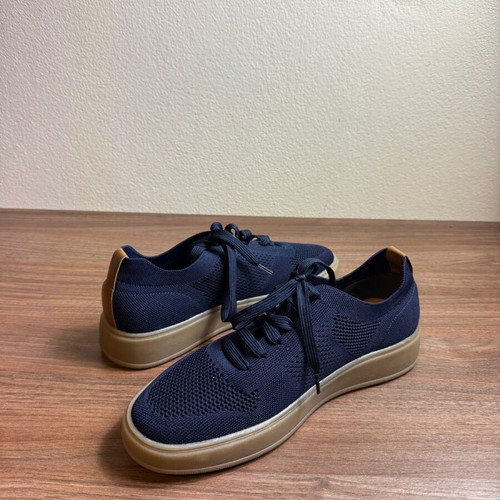Blue Cox men's sneakers navy with beige sole, new, size 42