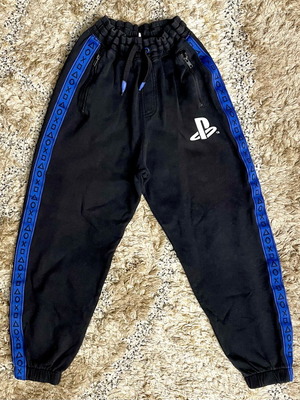 Pants Playstation H&M σαν καινούργιο, μαύρο και μπλε, ελαστική μέση
