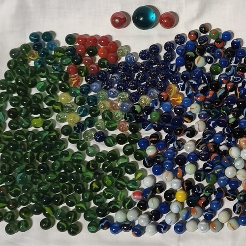 Glass marbles like new, set of 360 pieces