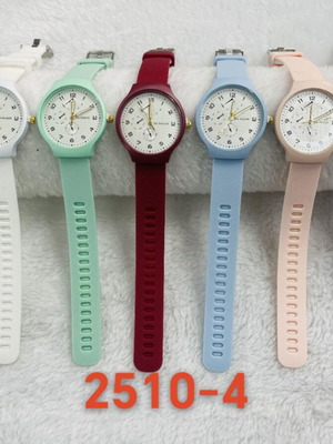 Women's Silicone Analog Sport Wristwatches in 7 Colors new