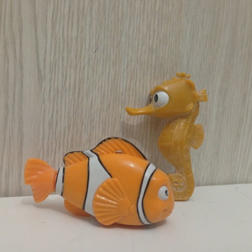 Finding Dory Nemo Figures used, Nemo and Seahorse