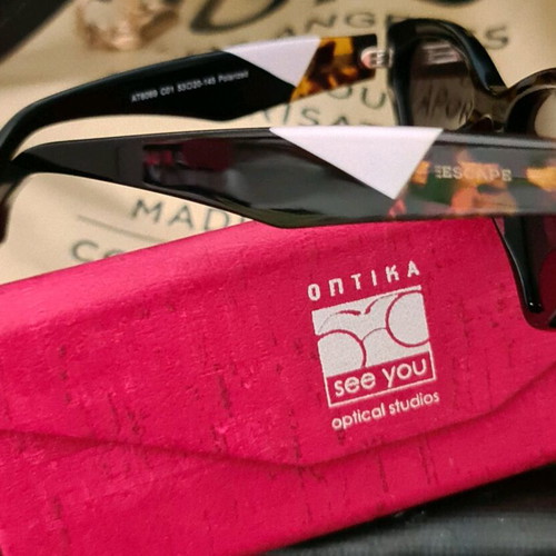 Women's sunglasses like new