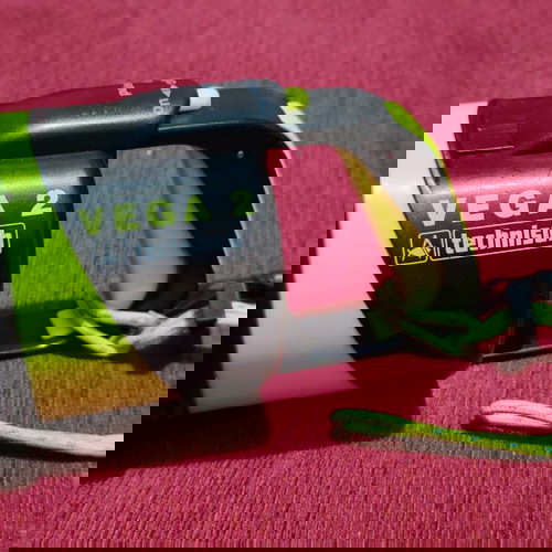 Фенер за гмуркане Vega 2 Techisub като нов, жълто-черен