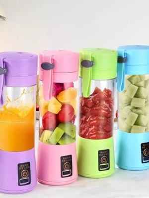 Mini portable rechargeable blender new