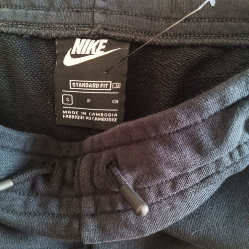 Nike women's shorts small, new, fleece fabric, black