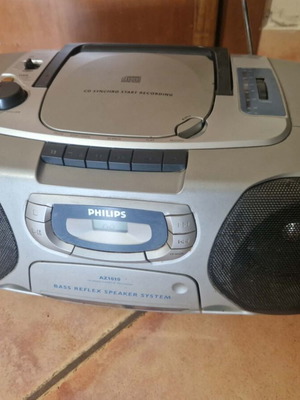 Philips AZ1010/00 radio cassette player with CD for repair or parts