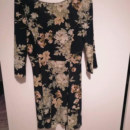 Stradivarius mid-length dress like new, floral colors