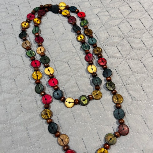 Necklace multicolored with round wooden beads like new