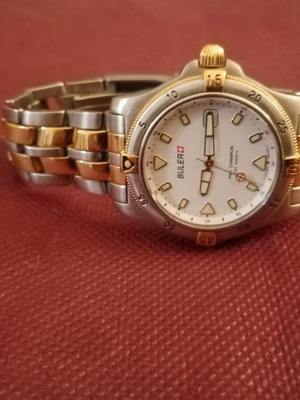 Buler Quartz 38mm wristwatch like new, water resistant 200m